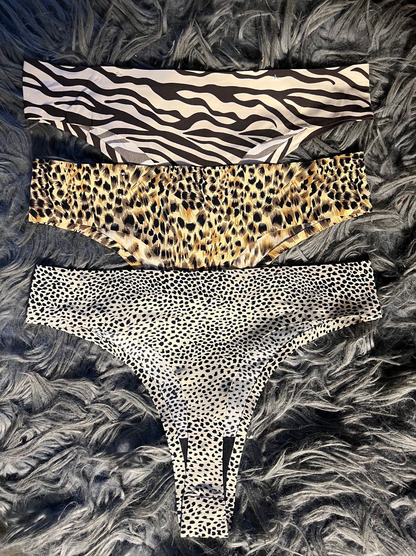 Seamless Thongs Pack of 3